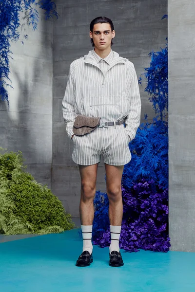 Look 1